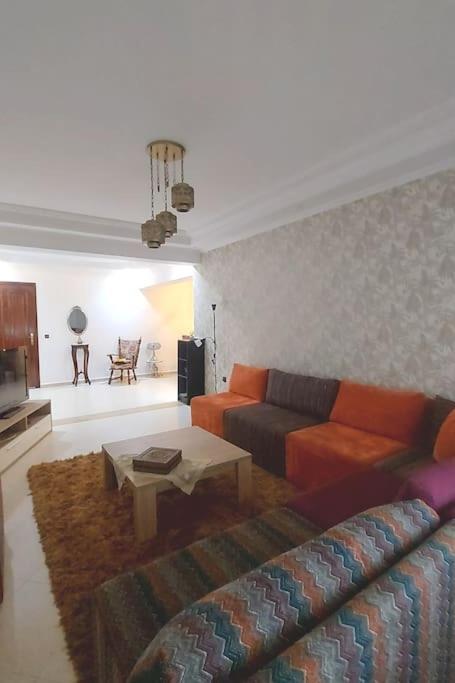 Spacieux 4 Ch, Family Only, 2 Min De La Plage Tangier Bagian luar foto